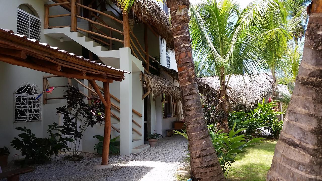 Residencia El Balata Aparthotel Лас Теренас Екстериор снимка